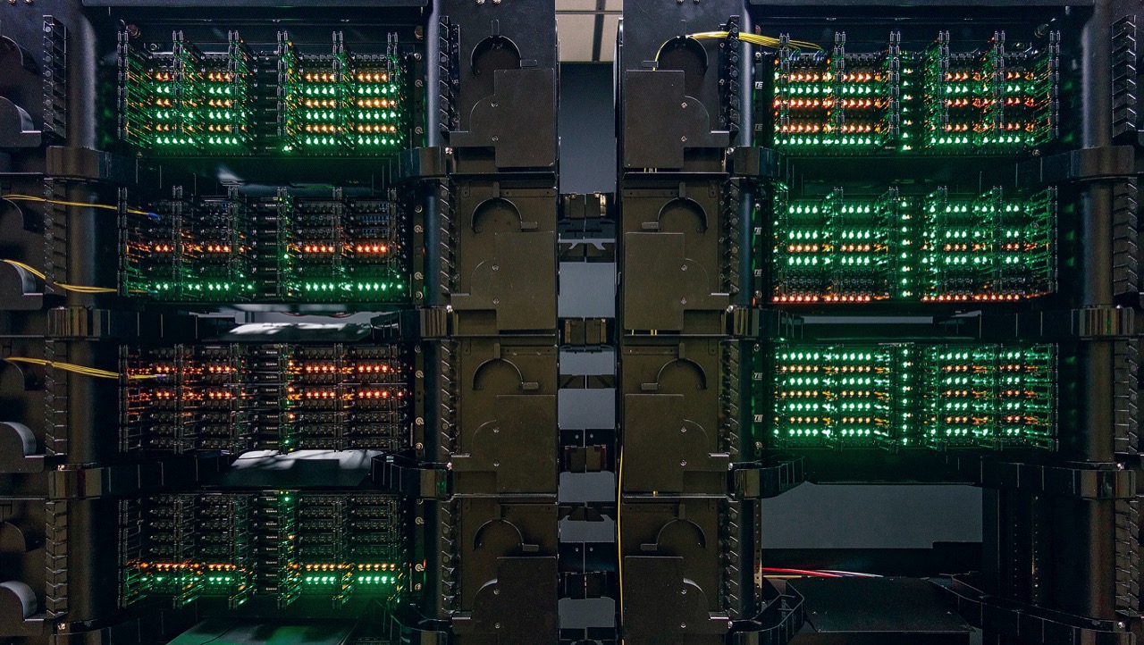 Summer Street patch panel 3904